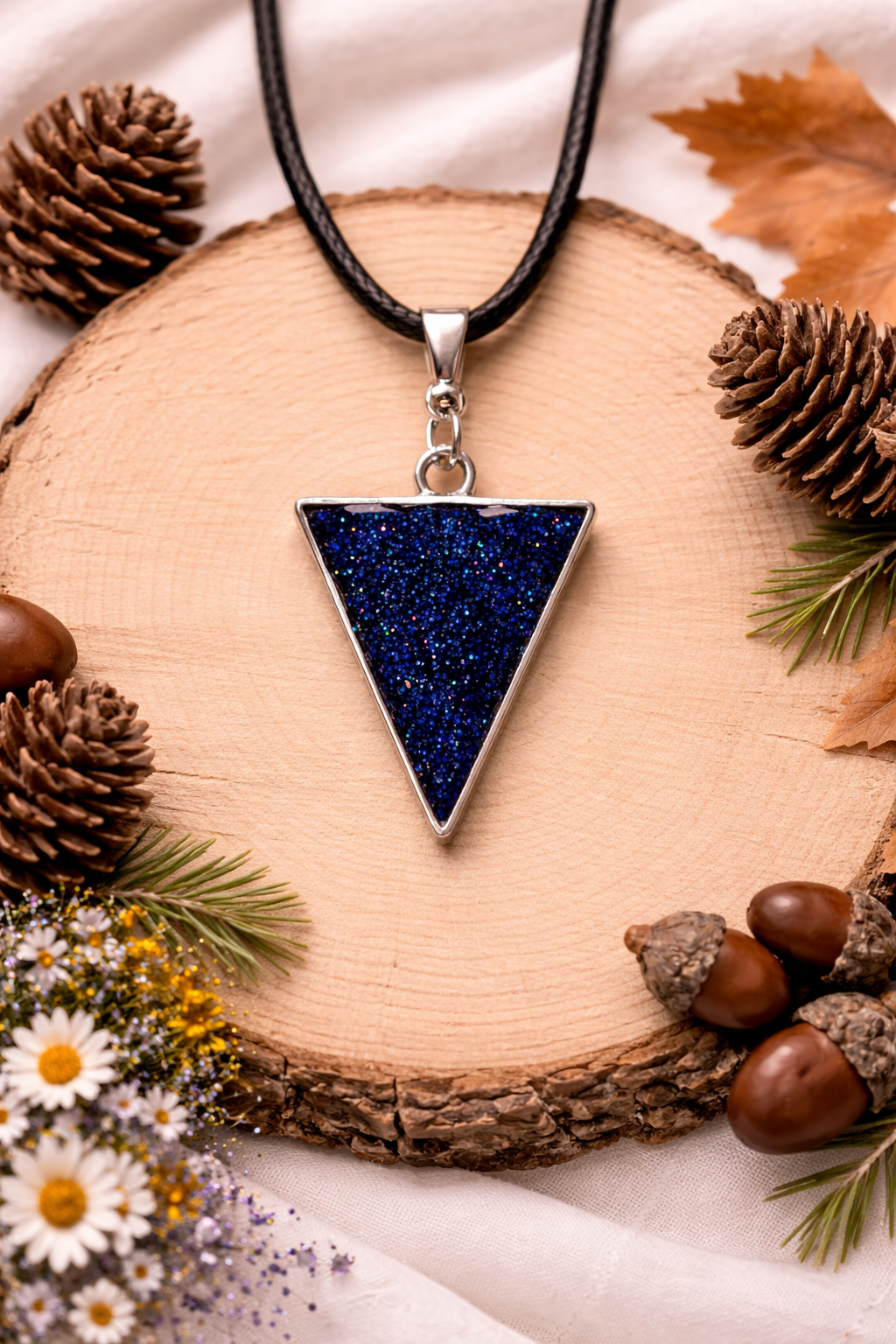 Necklace Triangle Blue Sparkle