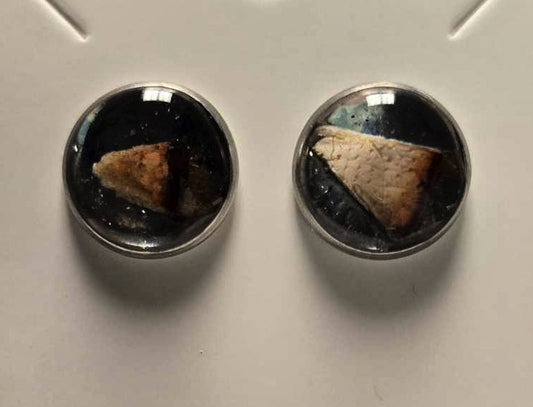 Lobster Notch Post Earrings