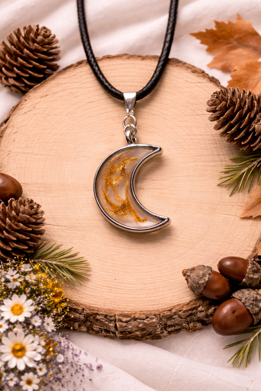 Necklace Gold Moon