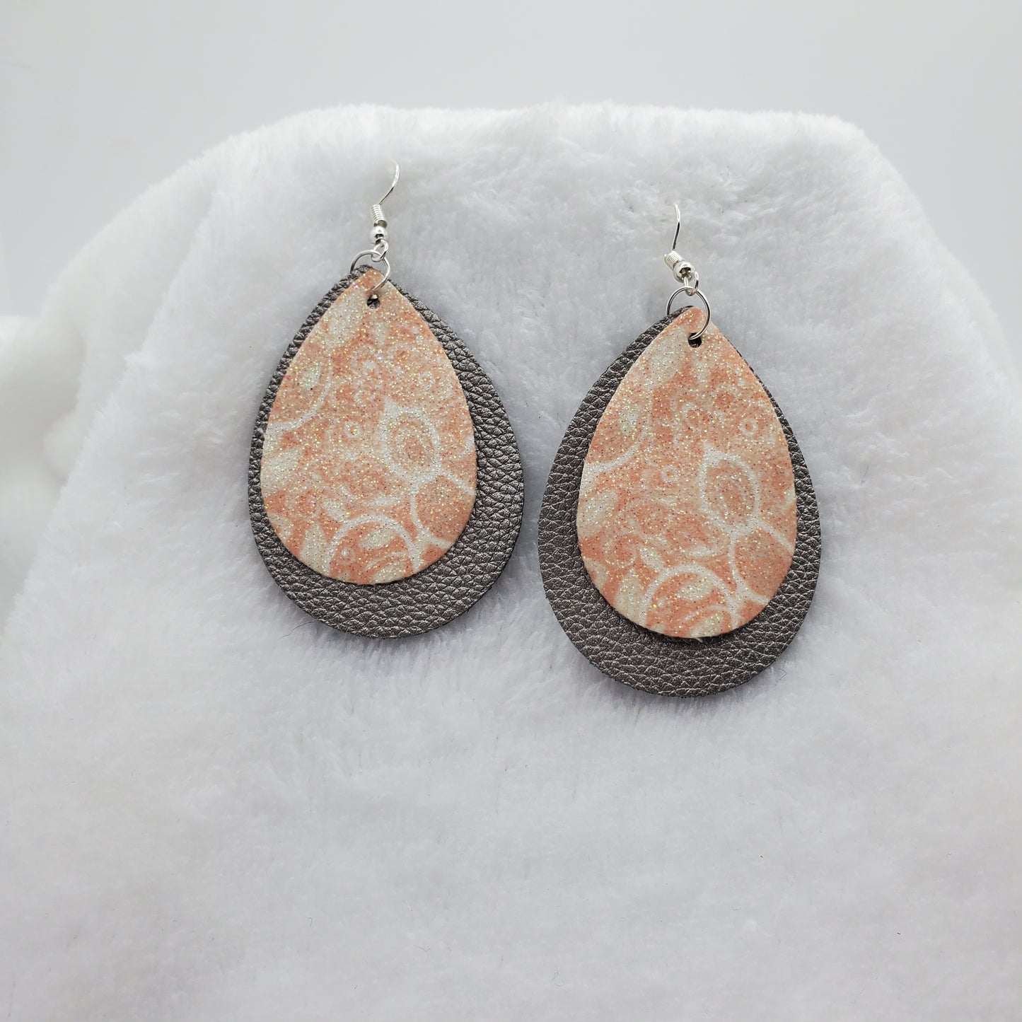 Earrings leather orange paisley