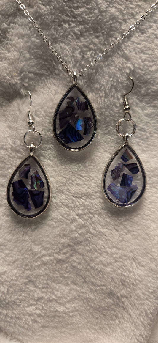 Necklace and Earring Set